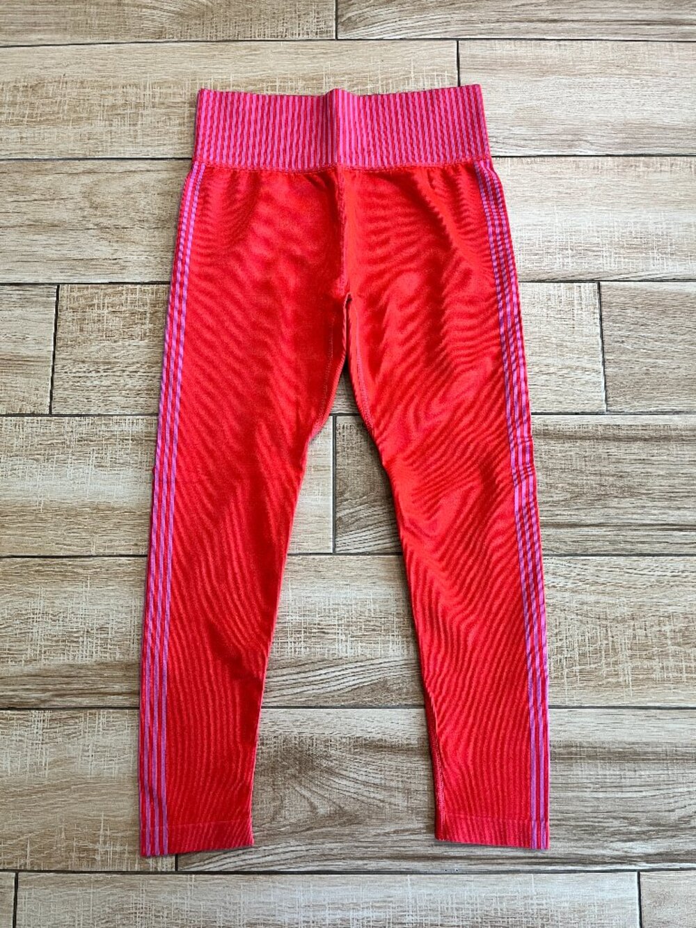 Womens Sage Collective Pink Stripe Leggings - M